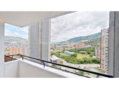 Apartamento de 3 alcobas en venta en San Gabriel, Bello, 56 m² · foto 8 de 20