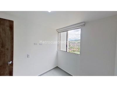 Apartamento de 3 alcobas en venta en San Gabriel, Bello, 56 m² · foto 12 de 20