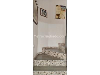 Casa en venta en Alsacia, Bogotá · foto 10 de 20