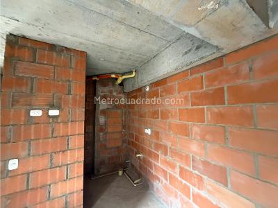 Apartamento de 2 alcobas en venta en La Gabriela, Bello, 49 m² · foto 10 de 11