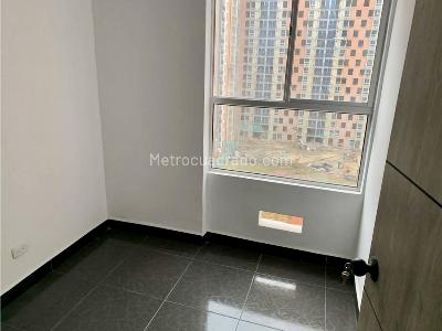 Apartamento en venta en Fontibon, Bogotá · foto 8 de 13