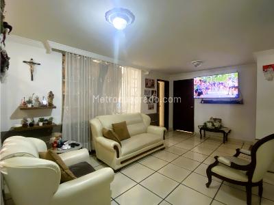 Apartamento de 3 alcobas en venta en Normandia, Bogotá, 221 m² · foto 12 de 20