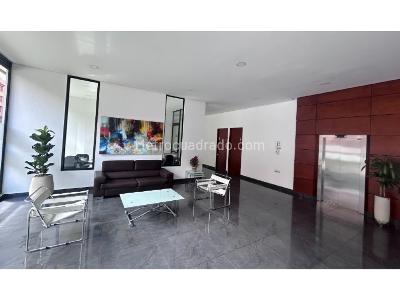 Apartamento de 3 alcobas en venta en Santa Barbara, Bogotá, 172 m² · foto 2 de 20
