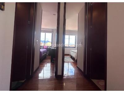 Apartamento de 3 alcobas en venta en Santa Barbara, Bogotá, 172 m² · foto 10 de 20