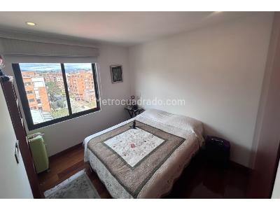 Apartamento de 3 alcobas en venta en Santa Barbara, Bogotá, 172 m² · foto 11 de 20