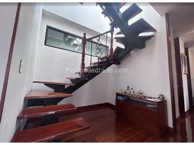 Apartamento de 3 alcobas en venta en Santa Barbara, Bogotá, 172 m² · foto 18 de 20