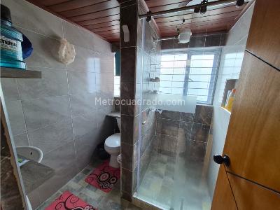 Casa de 5 alcobas en venta en Las Nieves, Tunja, 181 m² · foto 17 de 20