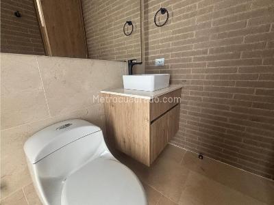 Apartamento en venta en El Poblado, Medellín · foto 13 de 18