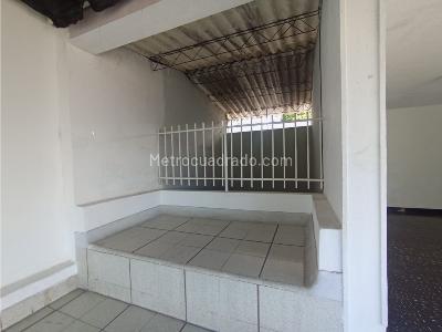 Casa de 5 alcobas en venta en Caudal, Villavicencio, 711 m² · foto 4 de 19