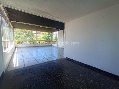 Casa de 5 alcobas en venta en Caudal, Villavicencio, 711 m² · foto 5 de 19