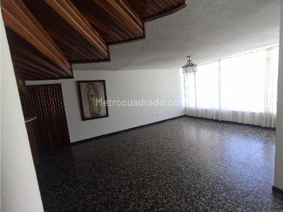 Casa de 5 alcobas en venta en Caudal, Villavicencio, 711 m² · foto 7 de 19