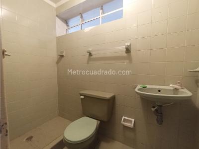 Casa de 5 alcobas en venta en Caudal, Villavicencio, 711 m² · foto 17 de 19