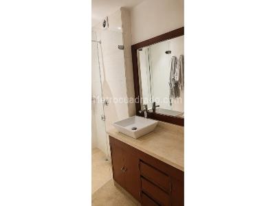 Apartamento de 3 alcobas en venta en Los Rosales, Bogotá, 195 m² · foto 6 de 20