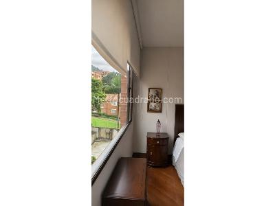 Apartamento de 3 alcobas en venta en Los Rosales, Bogotá, 195 m² · foto 14 de 20