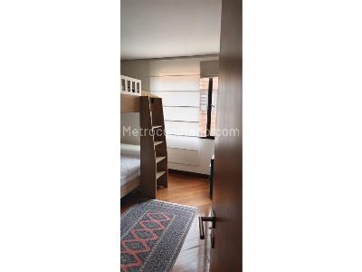 Apartamento de 3 alcobas en venta en Los Rosales, Bogotá, 195 m² · foto 15 de 20