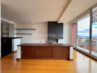 Apartamento de 1 alcoba en venta en Chapinero, Bogotá, 45 m² · foto 2 de 11