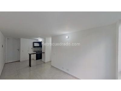 Apartamento de 2 alcobas en venta en Aralias, Bello, 41 m² · foto 2 de 16