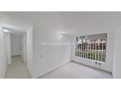 Apartamento de 2 alcobas en venta en Aralias, Bello, 41 m² · foto 6 de 16