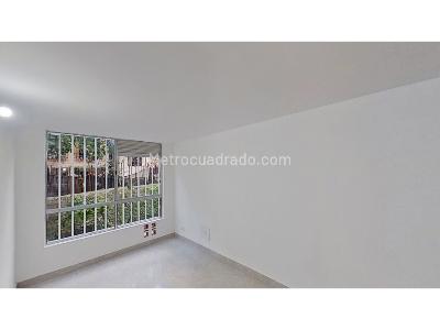 Apartamento de 2 alcobas en venta en Aralias, Bello, 41 m² · foto 7 de 16