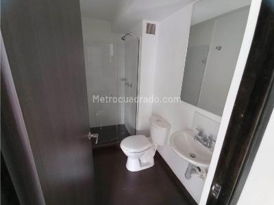 Apartamento de 3 alcobas en venta en Niquia, Bello, 65 m² · foto 8 de 9