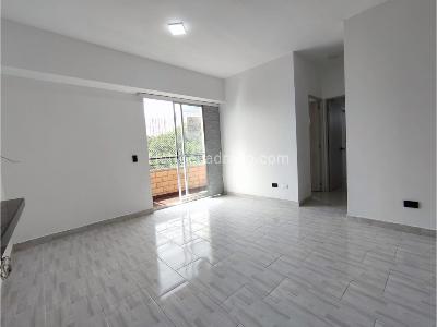 Apartamento de 2 alcobas en venta en La Navarra, Bello, 64 m² · foto 2 de 15