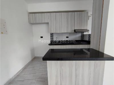 Apartamento de 2 alcobas en venta en La Navarra, Bello, 64 m² · foto 3 de 15
