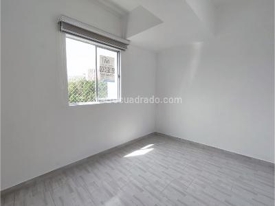 Apartamento de 2 alcobas en venta en La Navarra, Bello, 64 m² · foto 10 de 15