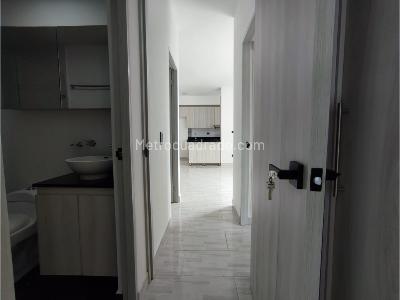 Apartamento de 2 alcobas en venta en La Navarra, Bello, 64 m² · foto 15 de 15