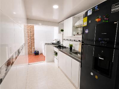 Casa de 2 alcobas en venta en Coralina, Villavicencio, 73 m² · foto 4 de 8