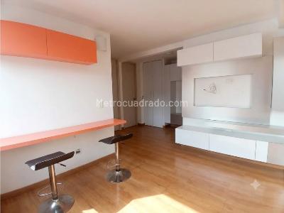 Apartamento de 3 alcobas en venta en Belen Loma De Los Bernal, Medellín, 77 m² · foto 3 de 20