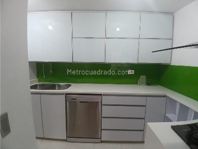 Apartamento de 3 alcobas en venta en Belen Loma De Los Bernal, Medellín, 77 m² · foto 7 de 20
