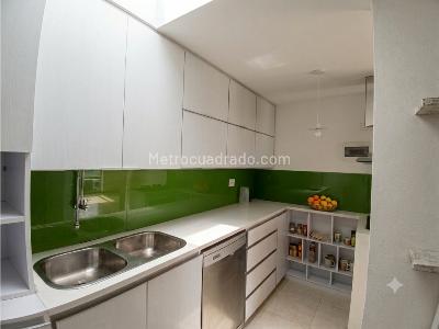 Apartamento de 3 alcobas en venta en Belen Loma De Los Bernal, Medellín, 77 m² · foto 9 de 20