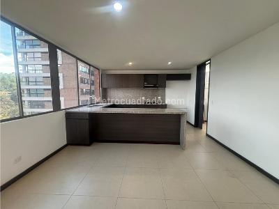 Apartamento de 4 alcobas en venta en El Poblado, Medellín, 148 m² · foto 4 de 20