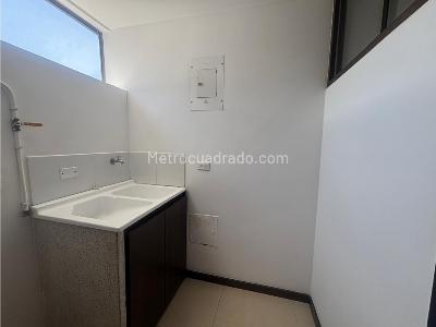 Apartamento de 4 alcobas en venta en El Poblado, Medellín, 148 m² · foto 6 de 20