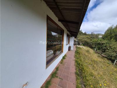 Casa de 4 alcobas en venta en Tunja, Tunja, 135 m² · foto 2 de 20