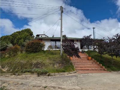 Casa de 4 alcobas en venta en Tunja, Tunja, 135 m² · foto 6 de 20