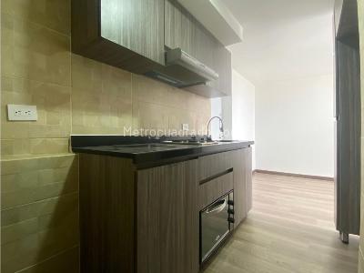 Apartamento de 1 alcoba en arriendo en El Redil, Bogotá, 35 m² · foto 3 de 20
