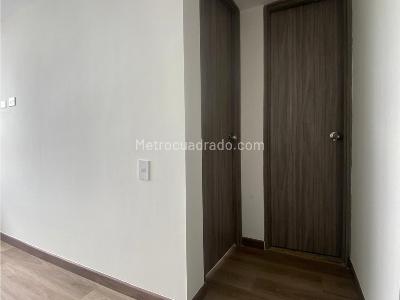 Apartamento de 1 alcoba en arriendo en El Redil, Bogotá, 35 m² · foto 11 de 20