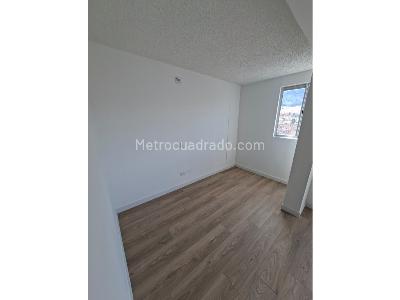 Apartaestudio en venta en Eduardo Santos, Bogotá, 32 m² · foto 3 de 15
