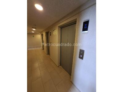 Apartaestudio en venta en Eduardo Santos, Bogotá, 32 m² · foto 14 de 15