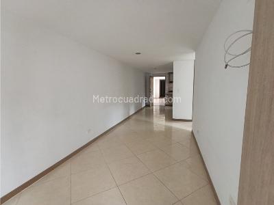 Apartamento de 3 alcobas en venta en La Navarra, Bello, 65 m² · foto 15 de 15