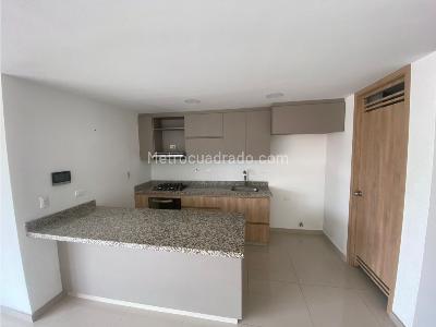 Apartamento de 5 alcobas en venta en Laureles, Medellín, 173 m² · foto 3 de 20