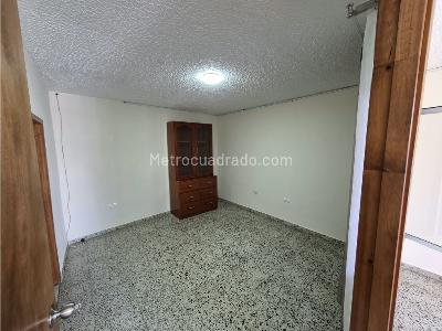 Casa de 5 alcobas en venta en La Granja, Tunja, 133 m² · foto 3 de 20