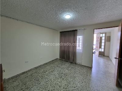Casa de 5 alcobas en venta en La Granja, Tunja, 133 m² · foto 4 de 20