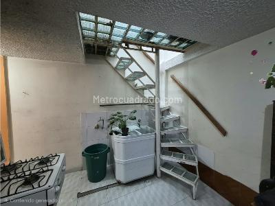 Casa de 5 alcobas en venta en La Granja, Tunja, 133 m² · foto 10 de 20
