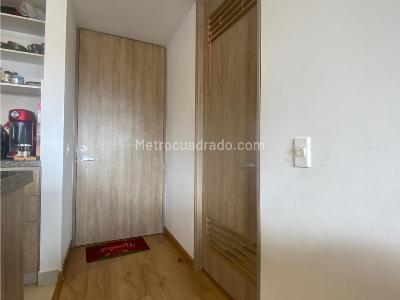 Apartamento de 2 alcobas en venta en Gran Granada, Bogotá, 58 m² · foto 6 de 20