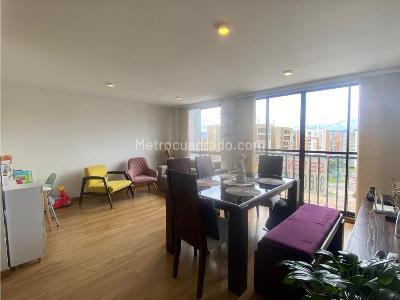 Apartamento de 2 alcobas en venta en Gran Granada, Bogotá, 58 m² · foto 9 de 20