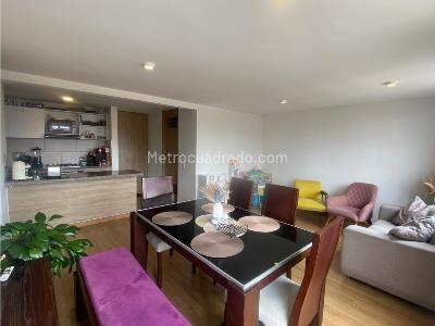 Apartamento de 2 alcobas en venta en Gran Granada, Bogotá, 58 m² · foto 12 de 20