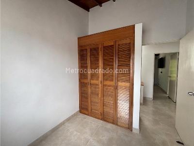 Casa en venta en Envigado, Envigado · foto 10 de 18