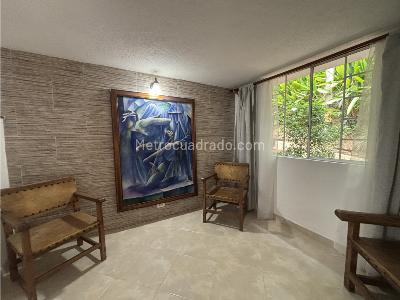 Casa en venta en Envigado, Envigado · foto 2 de 18